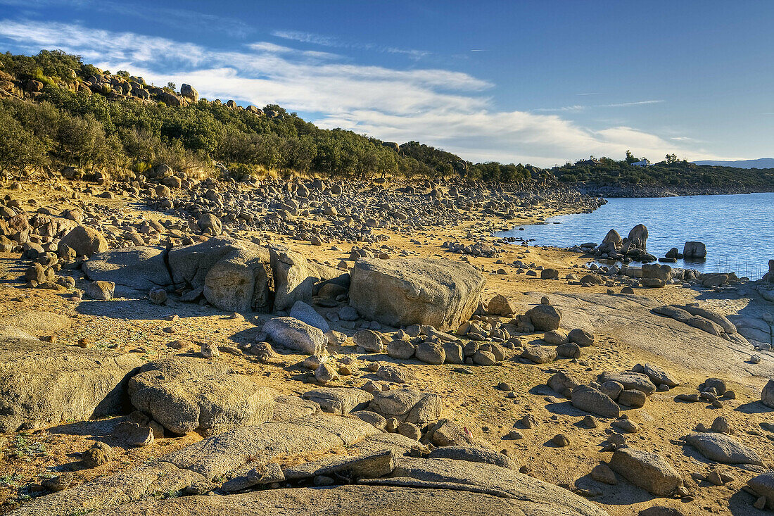 Torcon reservoir. Castilla-La Mancha, Spain