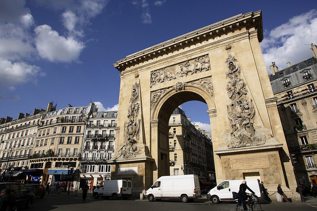 Arc de Triomphe de la Porte St. Denis. Paris. France