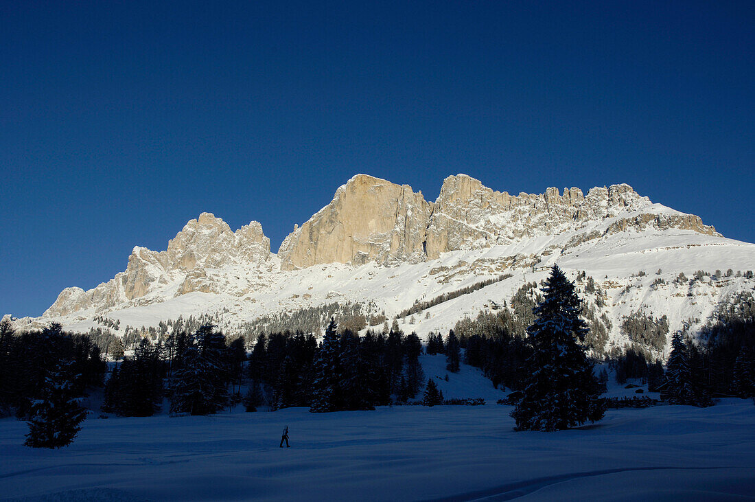 Berglandschaft in Winter, Karerpass, Rosengarten, Rosengartengruppe, Eggental, Südtirol, Italien