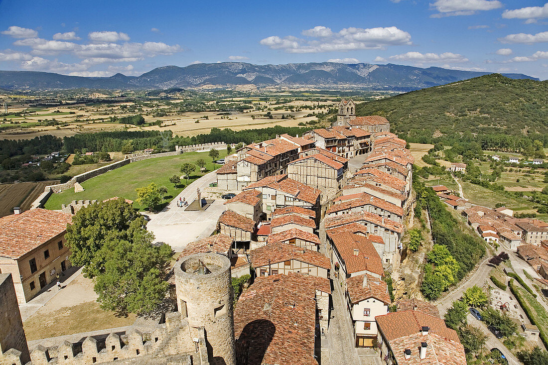 Overview. Frías. Burgos province, Castilla-León, Spain