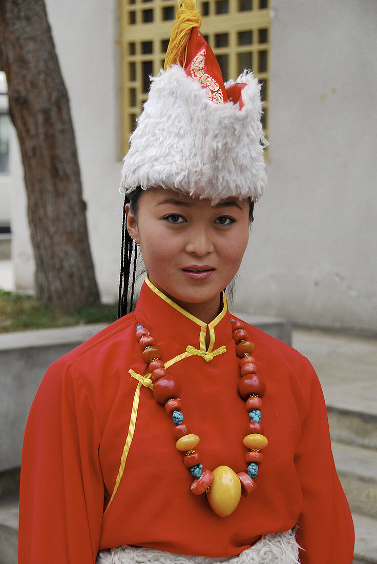 Dance show.  Lhasa. Tibet. China.