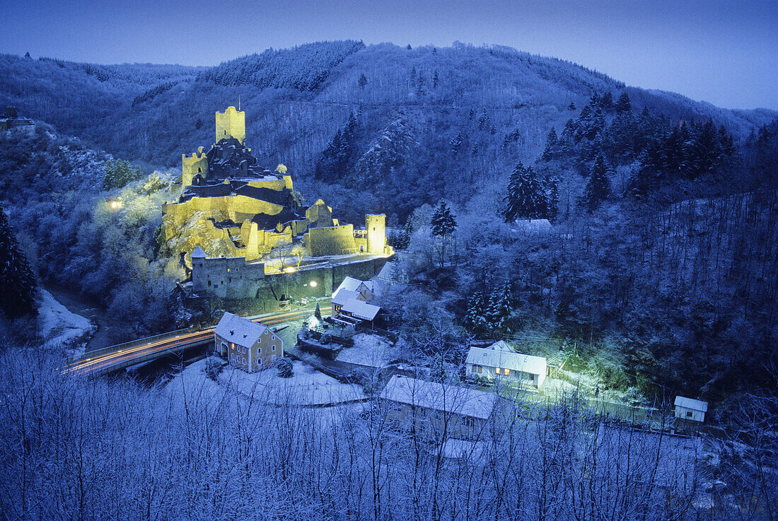 Manderscheid castles in winter, Lower castle, near Manderscheid, Eifel, Rhineland Palatinate, Germany