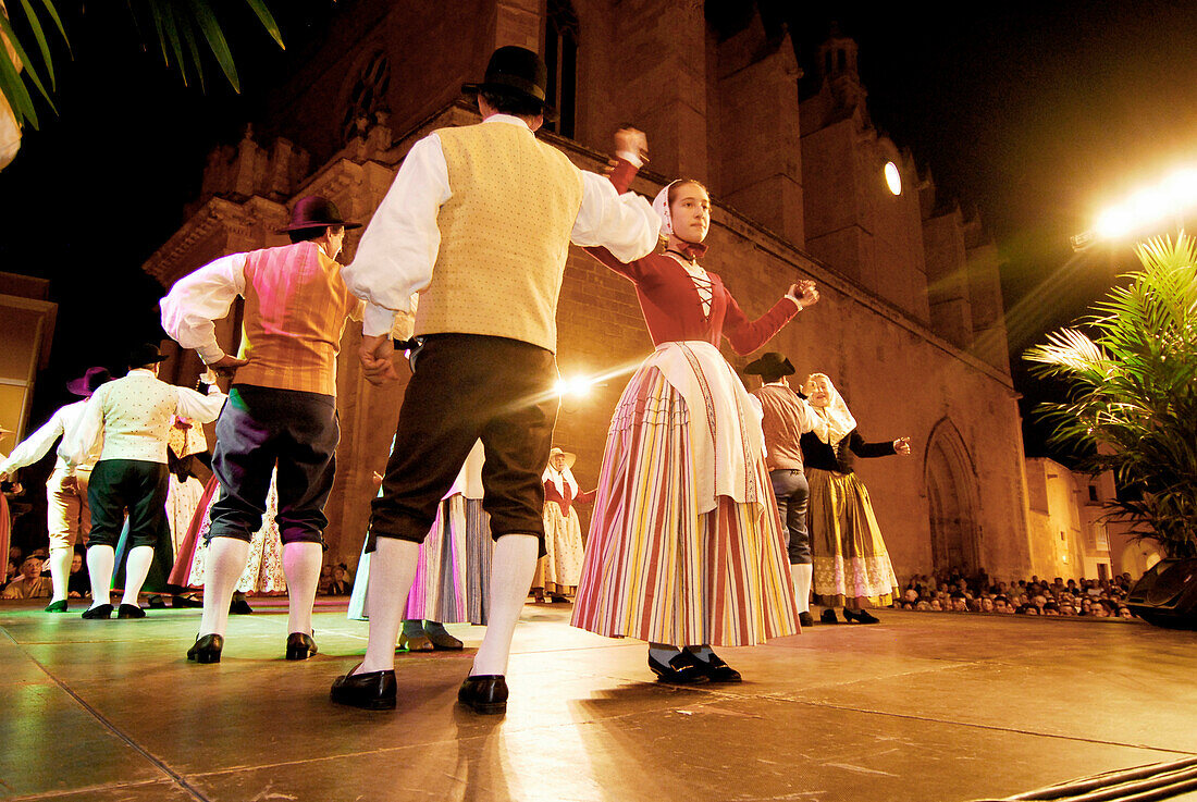 Placa de la Catedral, Folk dance, Ciutadella, Minorca, Balearic Islands, Spain