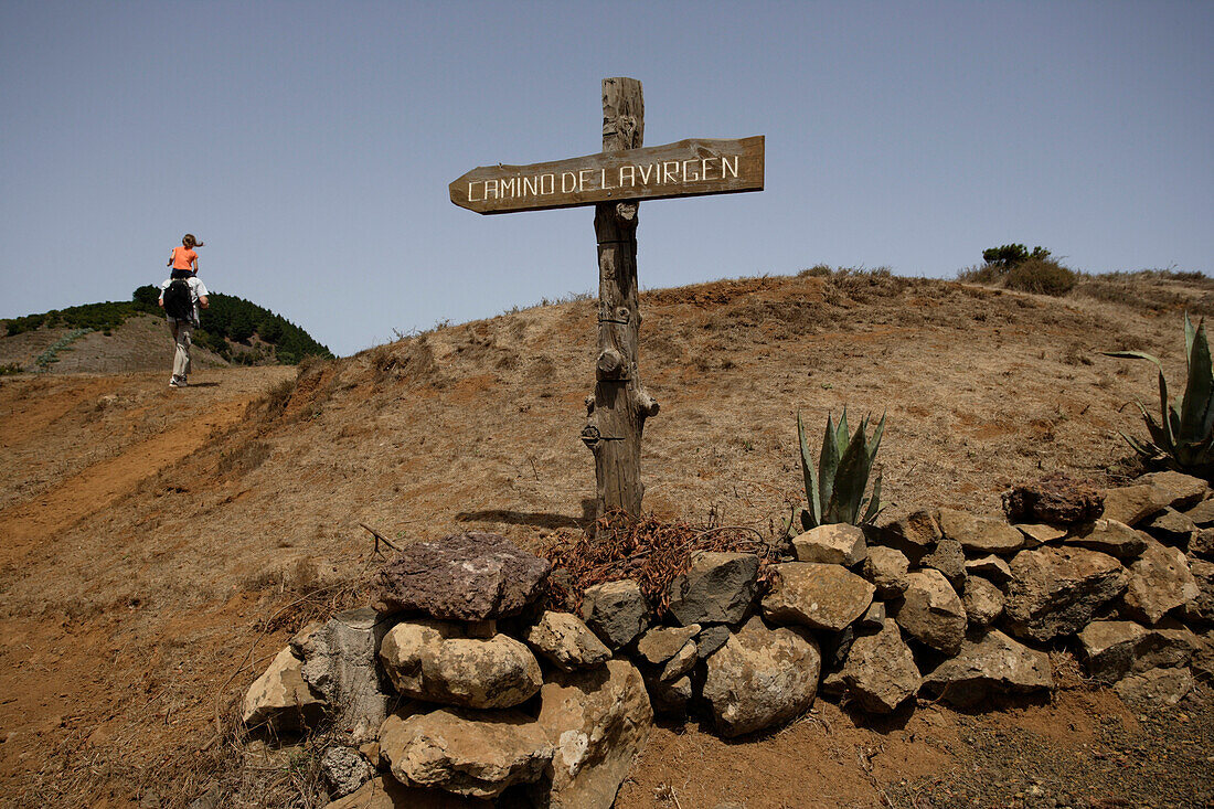 Hiking trail with signpost, Camino de la Virgin, El Hierro, Canary Islands, Spain