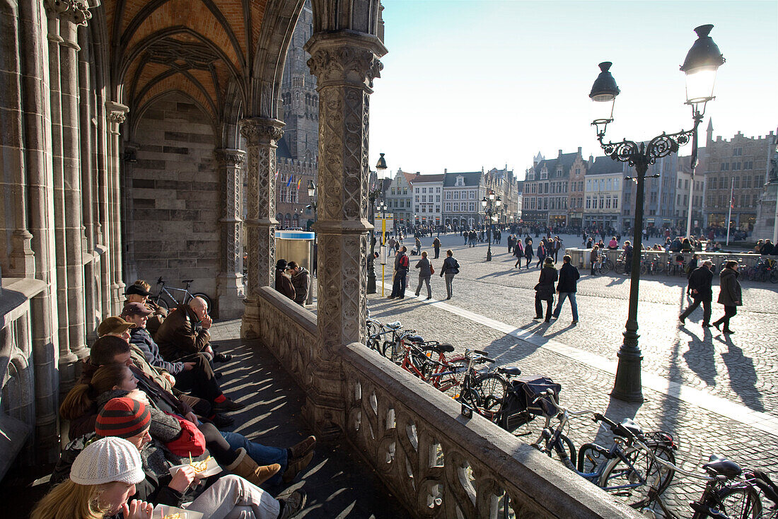 Regierungspalast, Marktplatz, Brügge, Belgium