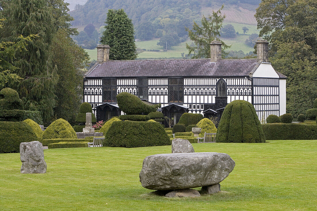 Llangollen, Plas Newydd, 1780, home to the Ladies of Llangollen, lady Eleanor Butler and Miss Sarah Ponsonby from 1780-1829, Denbigshire, Wales, UK