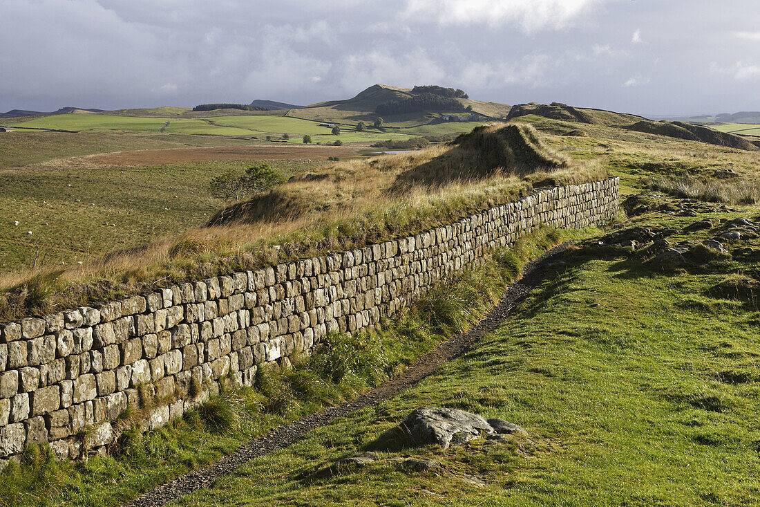 Hadrians Wall, Cawfields, near Steel Rig, Lake District, Cumbria, UK