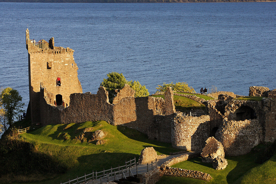 Loch Ness Lake, Urquhart Castle, 13th-16th centuries, Urquhart Bay, Highland, Scotland, UK