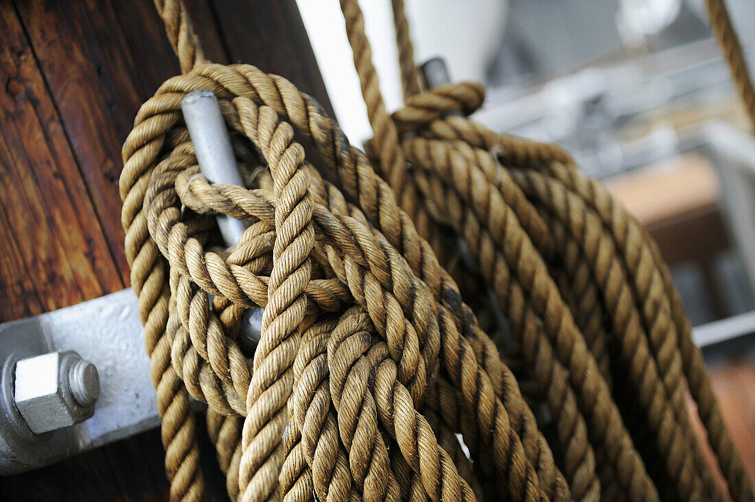 rope, ropes, polar ship, oslo, norway