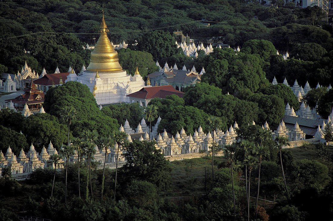 Kuthodaw pagoda, Mandalay, Myanmar