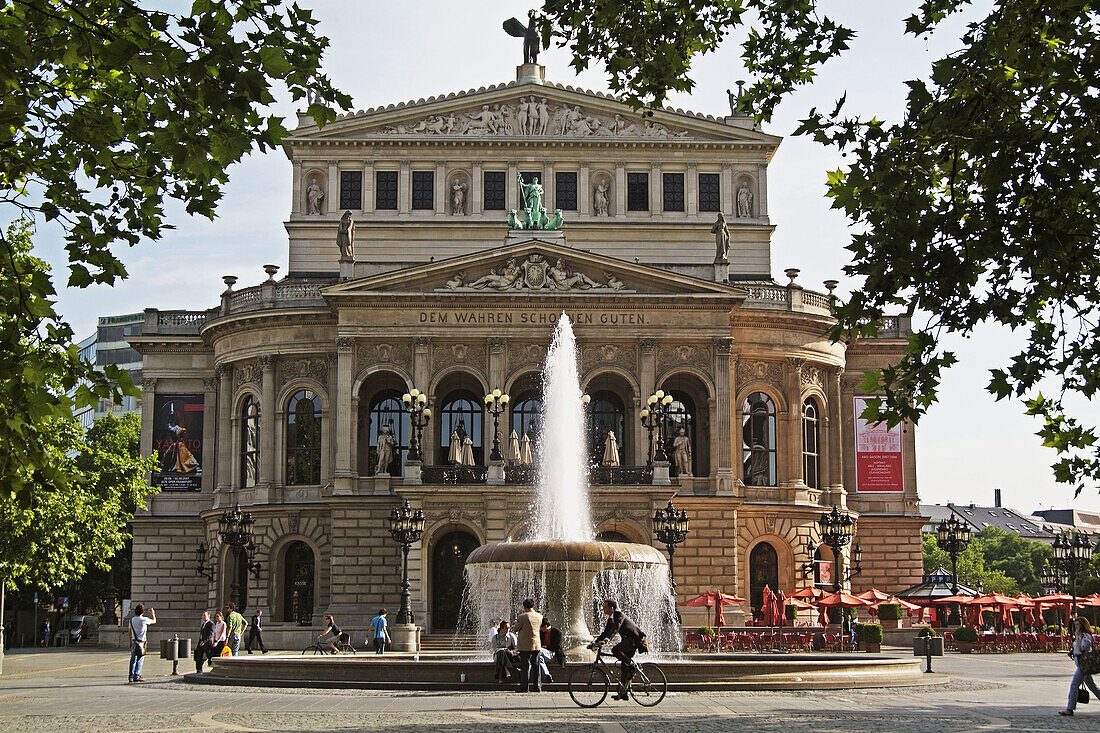 Old Opera House, designed by Richard Lucae, 1890, in the back the skyline of Frankfurt, Germany