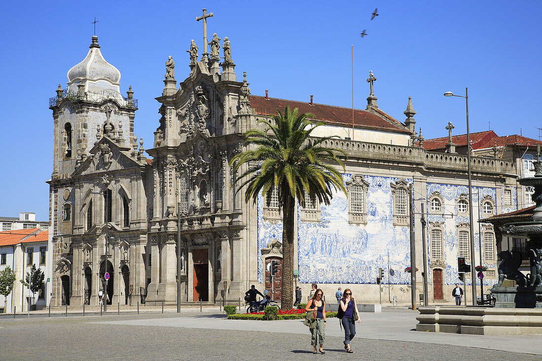 Portugal, Douro, Porto, Igreja do Carmo church