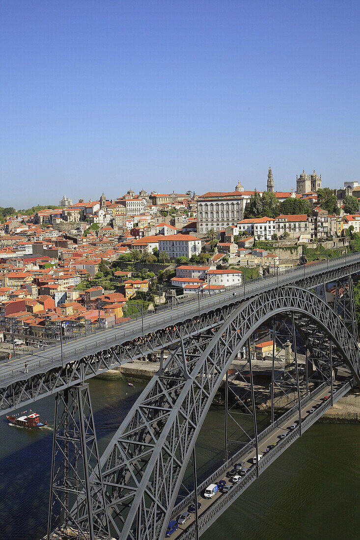 Portugal, Douro, Porto, Dom Luis I bridge, Douro river