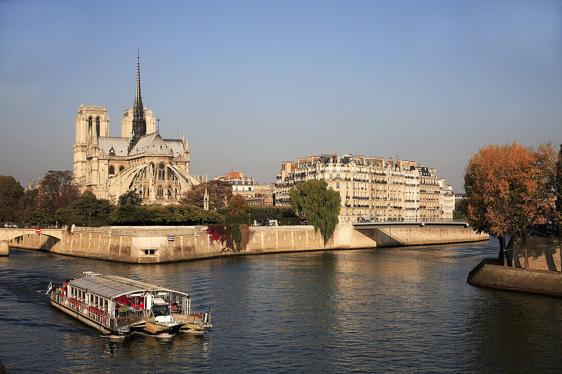 France, Paris, Notre Dame Cathedral