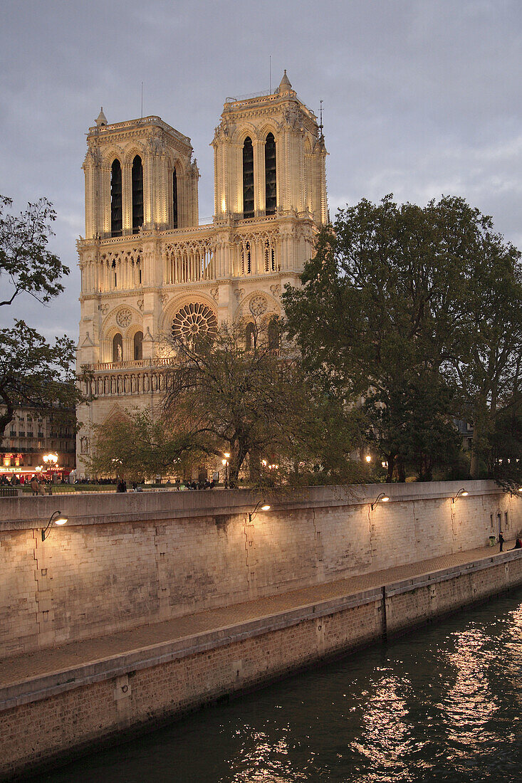 France, Paris, Notre Dame Cathedral