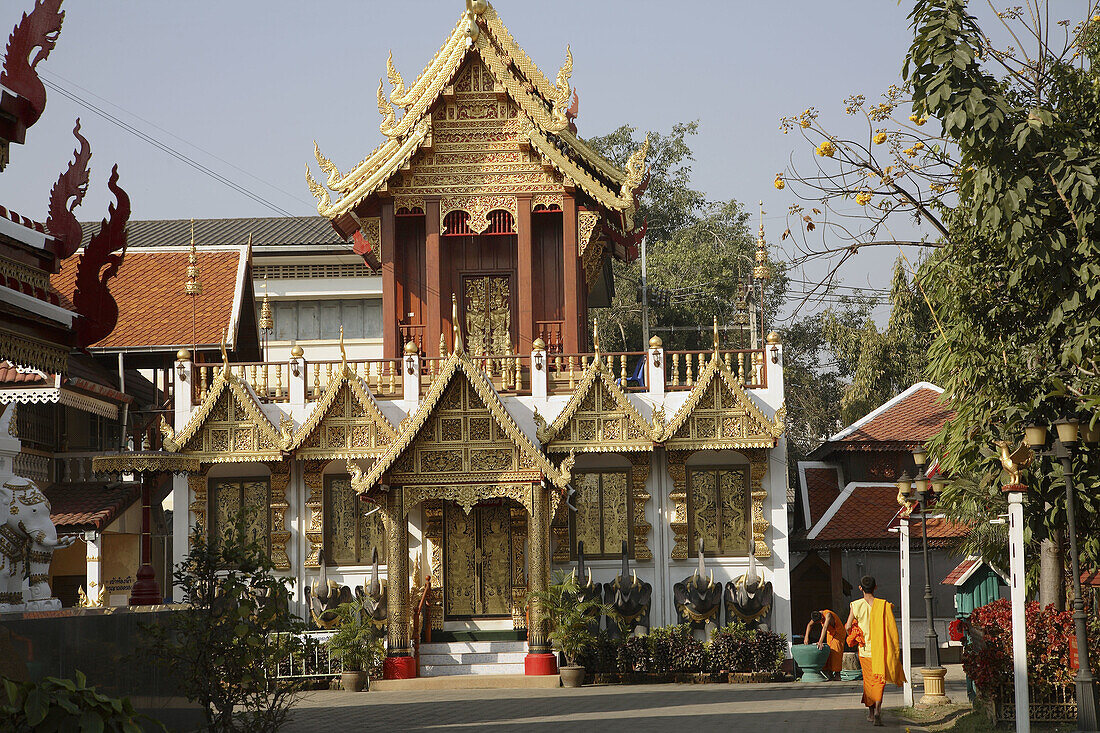 Thailand, Chiang Rai, Wat Klang Wiang buddhist temple