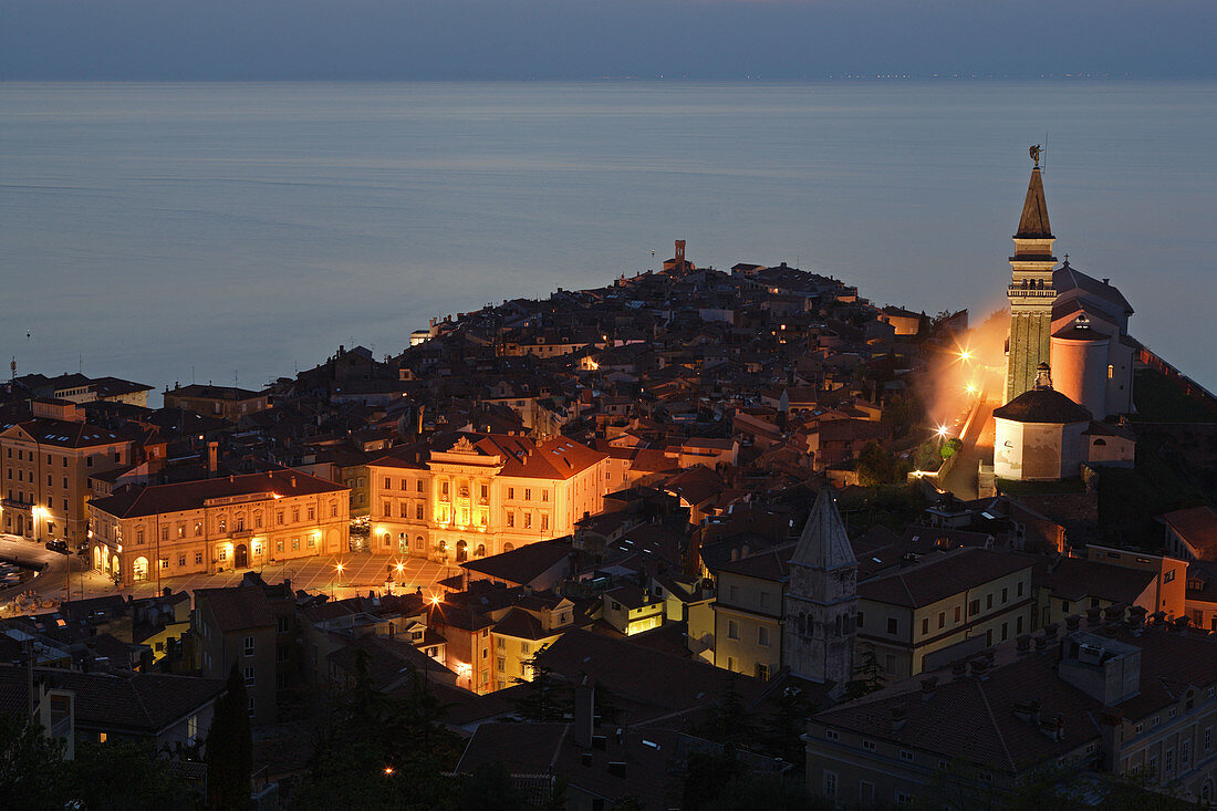 Piran, old town peninsula, italian style, Tartini Square, Court House, Town Hall, St Georges Church, Belfry, Baptistry, St Franciss Church, Gulf of Piran, Adriatic sea, Slovenia