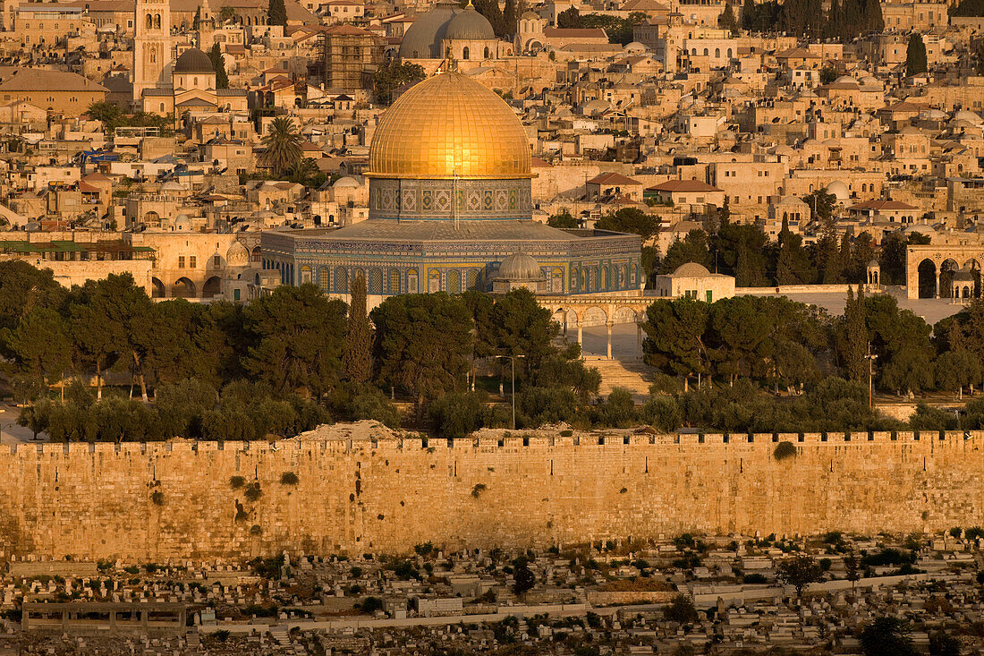 Dome of the rock temple mount old city jerusalem. Israel.