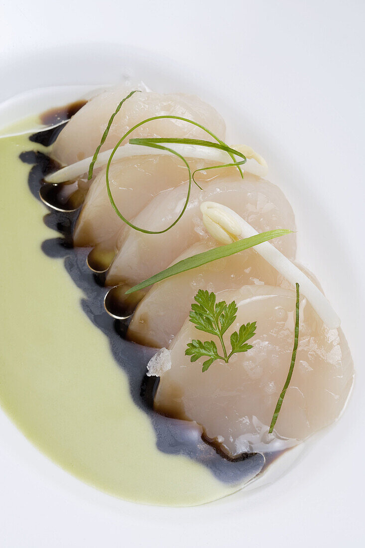 Scallop with codium seaweed and syrup at restaurant Casa Marcelo by Marcelo Tejedor, Santiago de Compostela. La Coruña province, Galicia, Spain