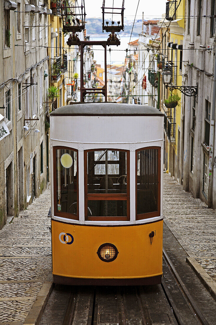 Funicular tramcar in Lisbon, Portugal