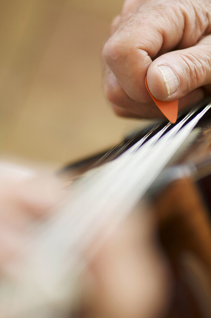 Guitarra; Zaragoza; Aragón; España