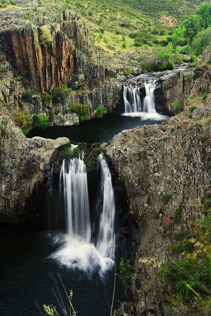 Cascada del Aljibe. Sierra Norte. Castile-La Mancha. Spain.