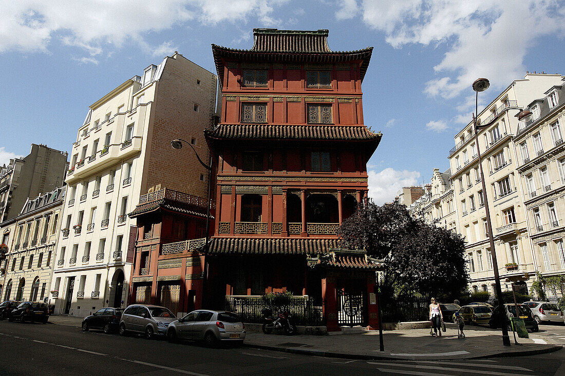 France. Paris. Chinese pagoda emporium near Parc Monceau.