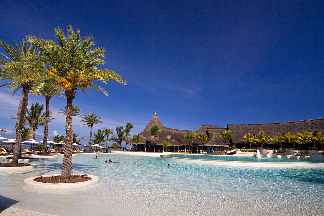 Pool of Hotel Residence, Belle Mare plage, Mauritius, Afrika