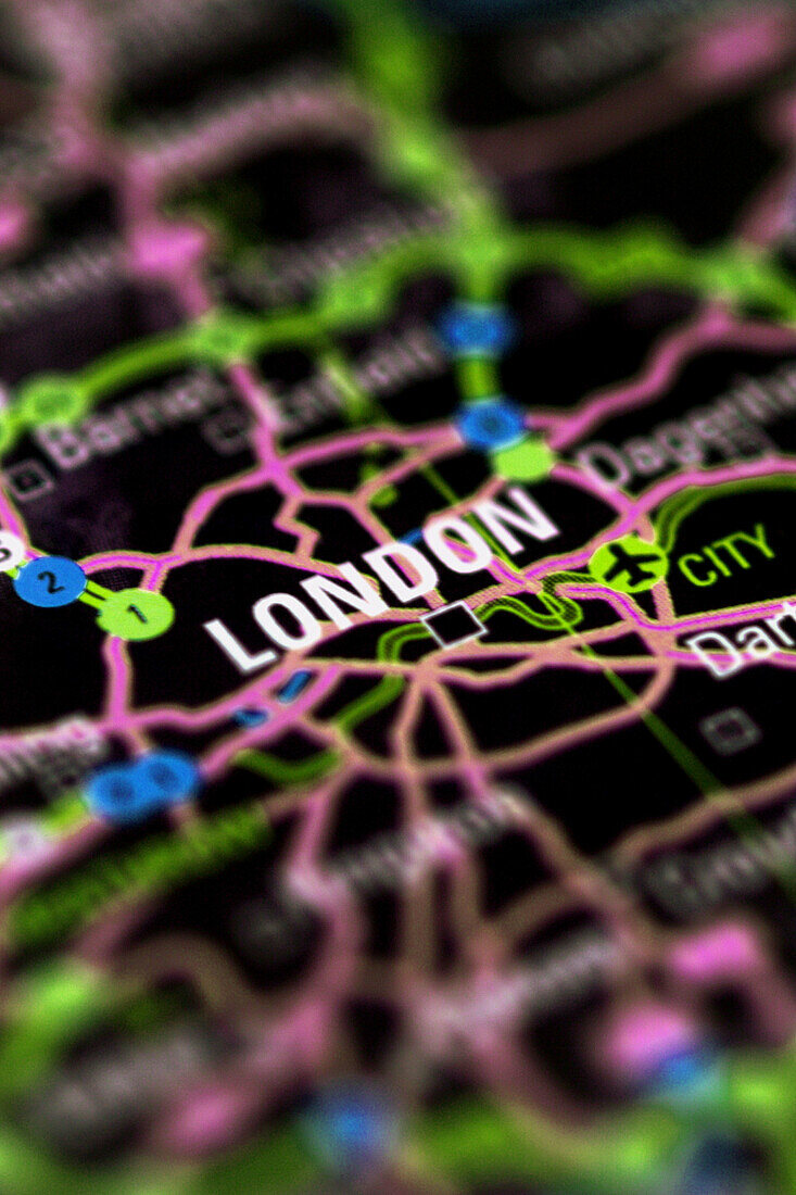 London, England, UK  located on map close up