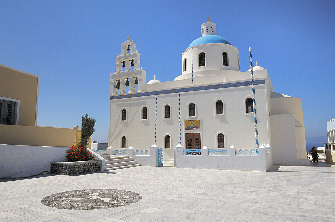 Blue, Church, Domed, Greece, Island, Oia, Oía, Santorini, Thera, Thira, Town, N45-764417, agefotostock