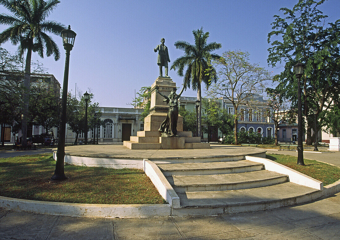 Central, Cuba, Matanzas, Park, Statue, U06-764281, agefotostock