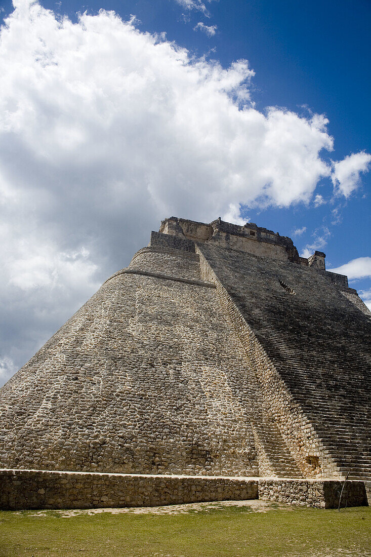 Pyramid of the Magician in Pre-Columbian mayan ruins of Uxmal. Yucatan, Mexico