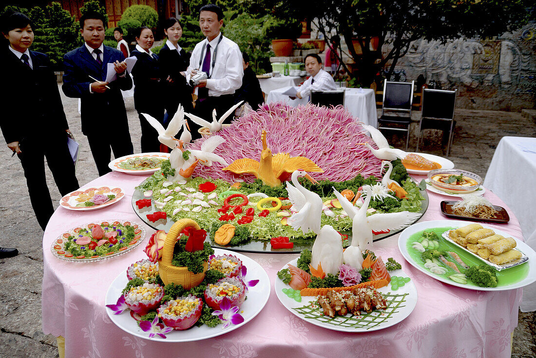 Asian, Carve, Carving, Chinese, Chinese food, Color, Colour, Creative, Creativity, Cuisine, Cuisines, Culinary, Cultural, Culture, Festival, Festivals, Food, Gastronomy, Jie, Tradition, Traditional, Xiao, Yuan, Yuanxiao, Yuanxiaojie, U12-810379, agefotost