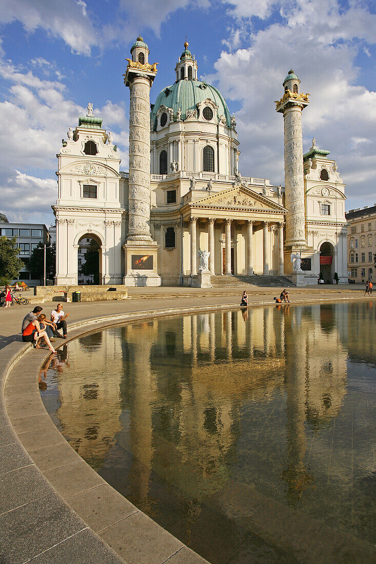 Karlskirche, Karlsplatz, Vienna, Austria