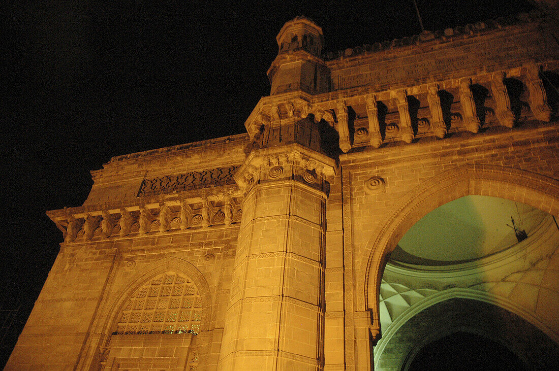Mumbai India, the Gateway of India