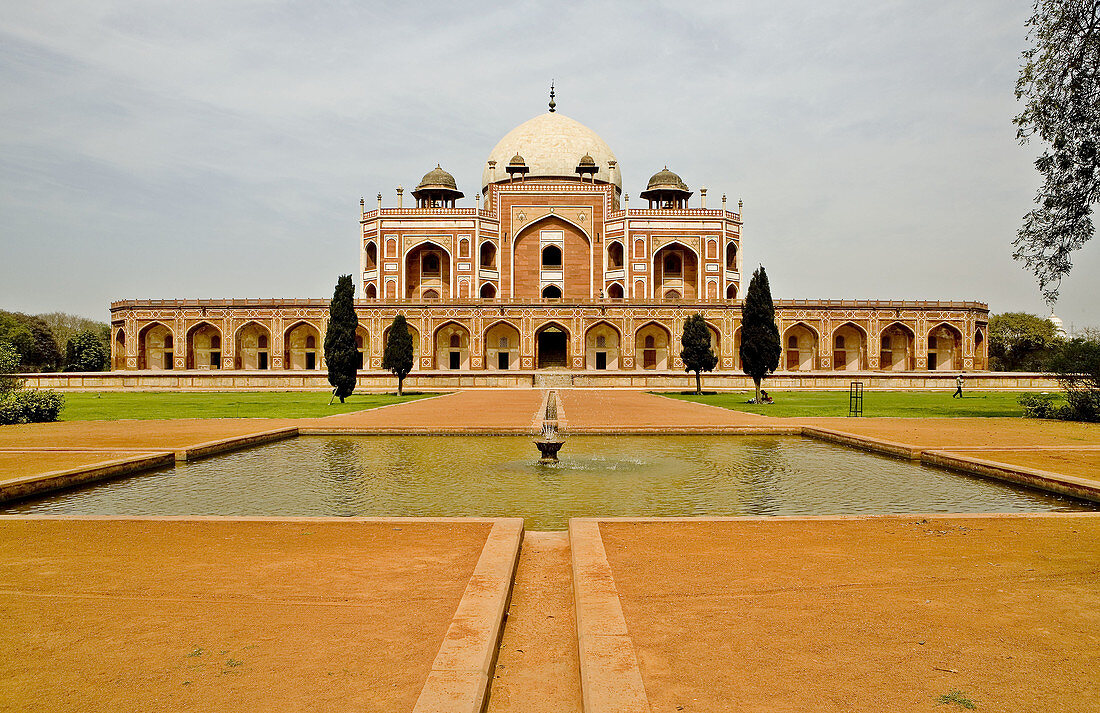 Humayuns Tomb, New Delhi, India