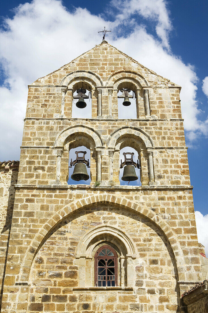 Belfry and steeple of the Collegiate of San Salvador de Cantamuda.
