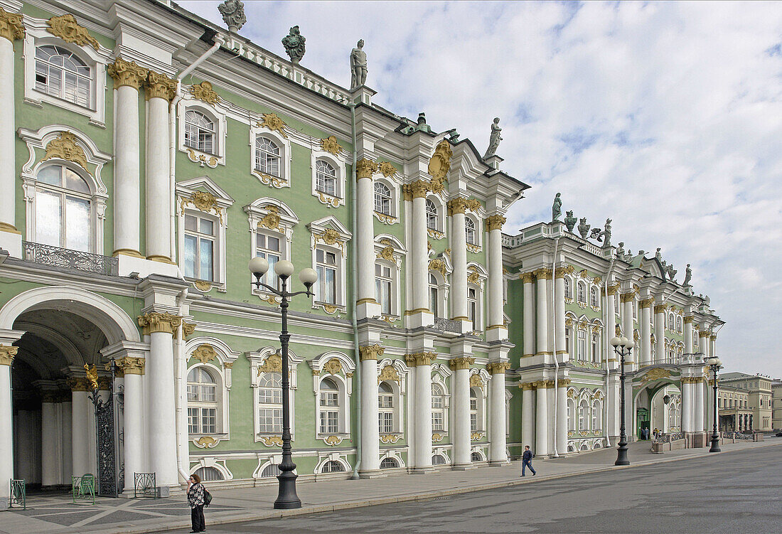 RUSSIA  The Hermitage Art Gallery, housed in the Winter Palace, Saint Petersburg