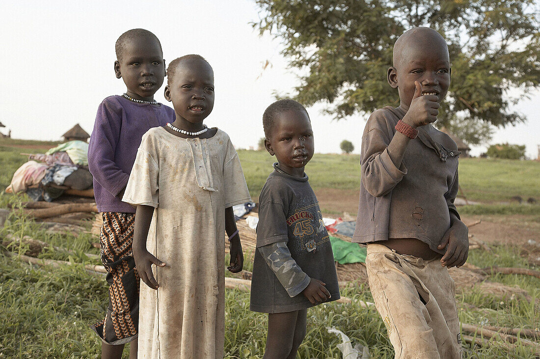 Afrika, Farbe, Gesicht, Gesichter, Gesundheit, Horizontal, Portrait, Portraits, Porträt, Porträts, Sahara, sub, D63-763661, agefotostock