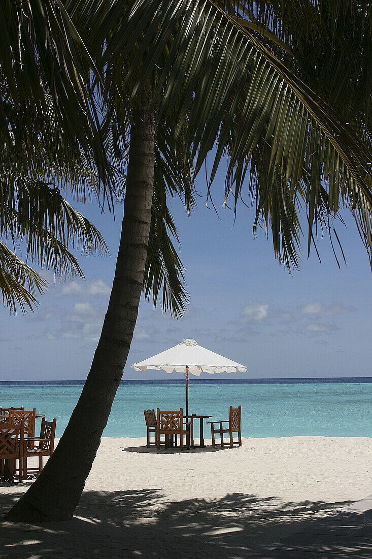 White umbrella, Maldives