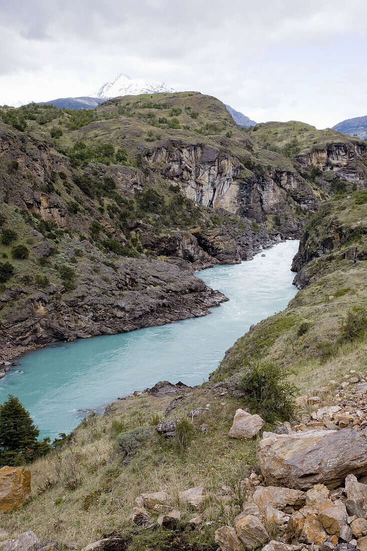 Baker, Blue, Canyon, Chile, Color, Colour, Emerald, Locations, Patagonia, River, Road, Southern, Vertical, World, V29-765987, agefotostock