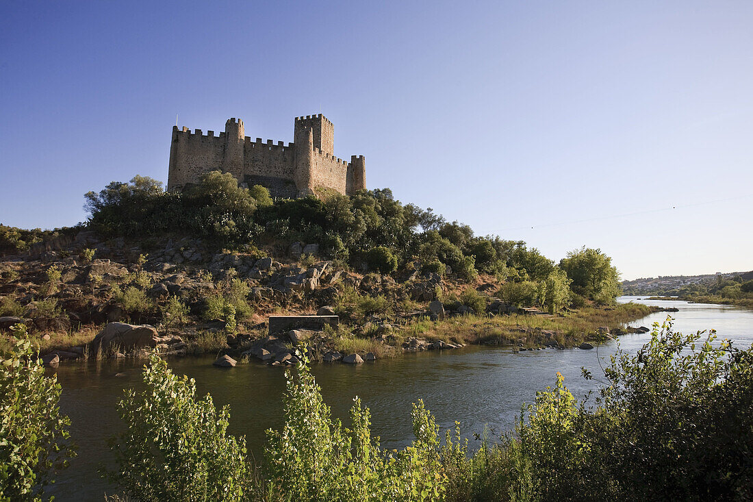 Almourol Castle, set on a island on Rio Tejo, Ribatejo Province, Portugal