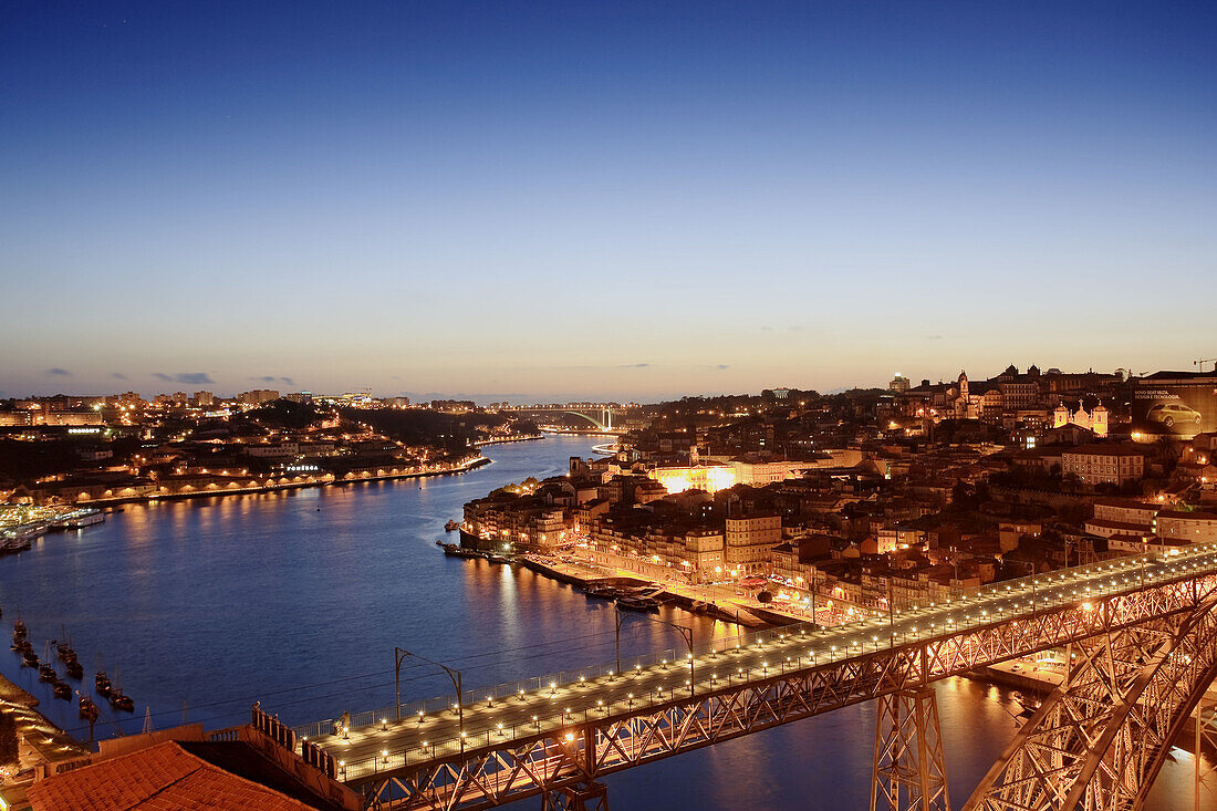 Ponte D  Luis I and Douro river, Porto UNESCO World Heritage, Portugal