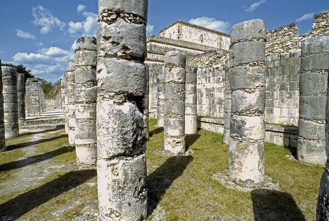 Temple of the Warriors and group of thousand columns, Mayan ruins of Chichen Itza. Yucatan, Mexico