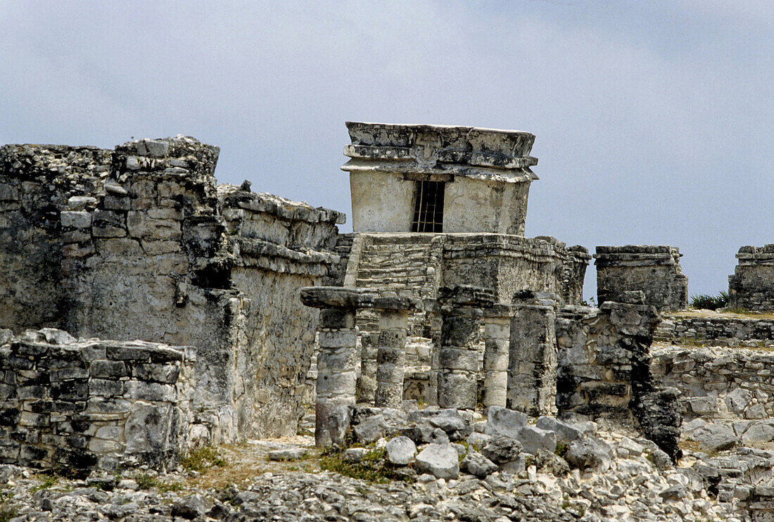 Tulum pre-Columbian Maya walled city. Quintana Roo, Mexico