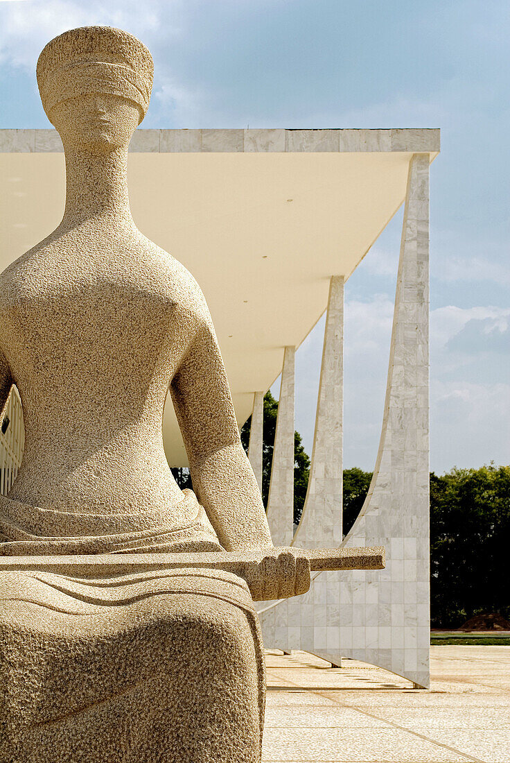 Courthouse by Oscar Niemeyer. Brasilia. Brazil