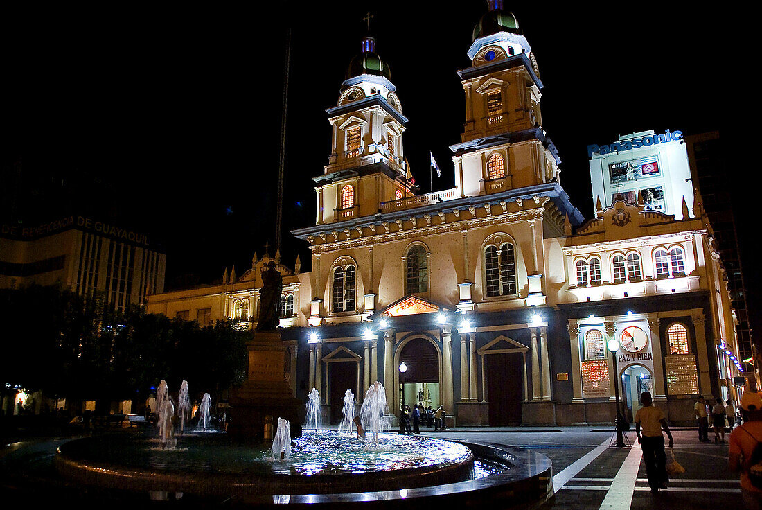 Ecuador. Guayaquil city. Square and Church of San Francisco. Night view.