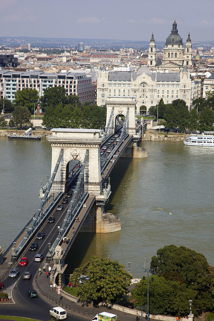 Szechenyi Kettenbrücke über die Donau, Budapest, Ungarn