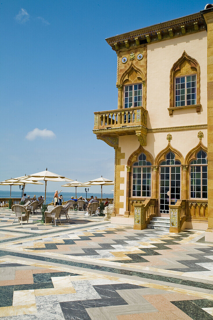 Cà dZan (House of John), a waterfront mansion that was restored in 2002 built John Ringling in Sarasota, Florida.