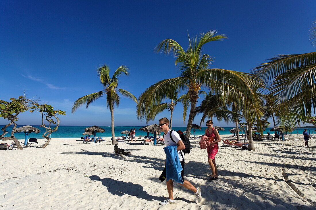 Sandstrand beim Hotel Sol Rio de Luna y Mares, Playa Esmeralda, Guardalavaca, Holguin, Kuba